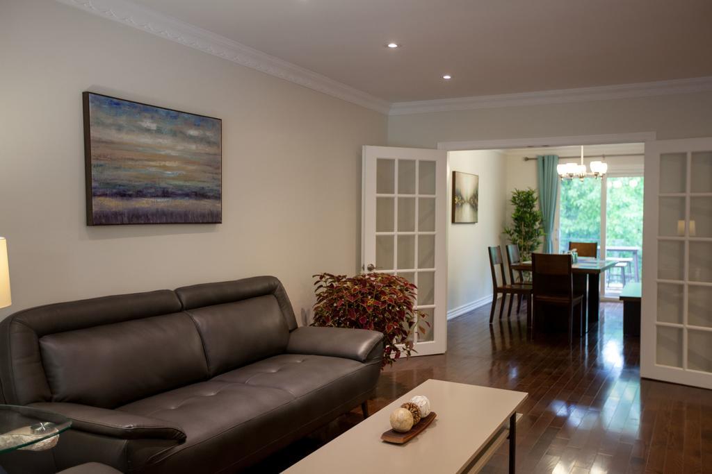 多伦多邓肯公园民宿 Toronto Duncan Park Guesthouse Zewnętrze zdjęcie
