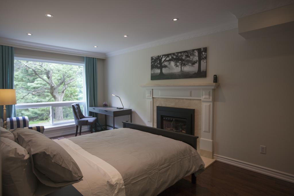 多伦多邓肯公园民宿 Toronto Duncan Park Guesthouse Zewnętrze zdjęcie
