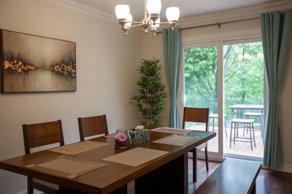 多伦多邓肯公园民宿 Toronto Duncan Park Guesthouse Zewnętrze zdjęcie